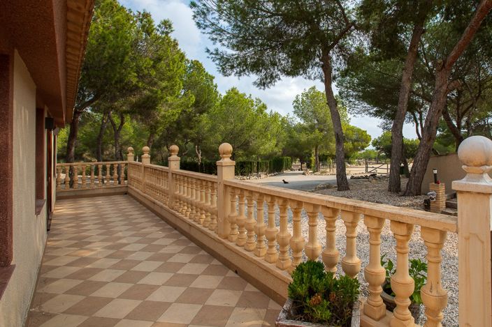 Image No.32-4 Bed Villa for sale