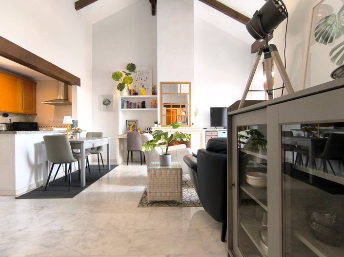 Image No.8-2 Bed Apartment for sale