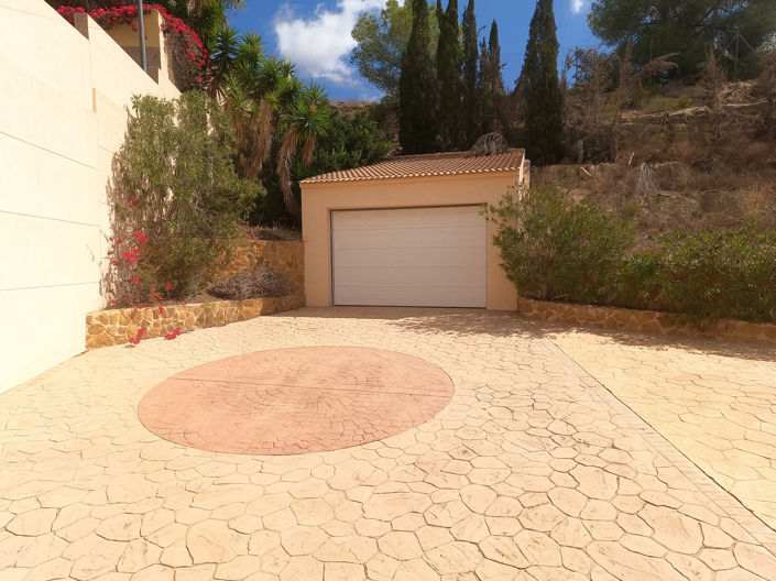 Image No.48-5 Bed Villa for sale