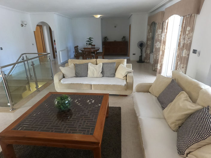 Image No.9-5 Bed Villa for sale