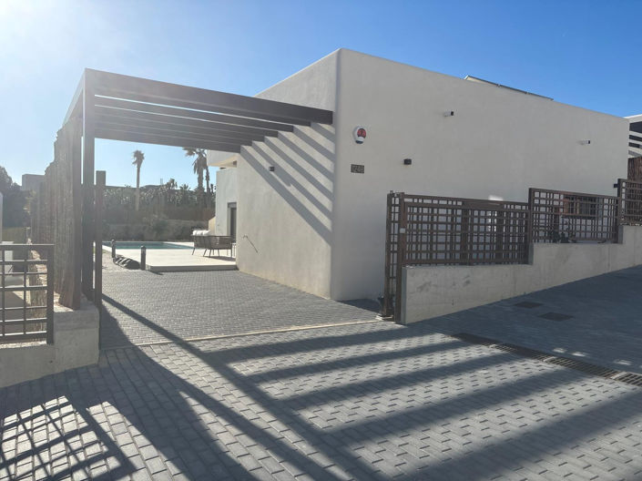 Image No.25-3 Bed Villa for sale