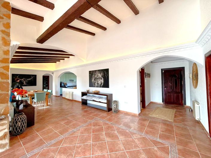 Image No.14-3 Bed Villa for sale