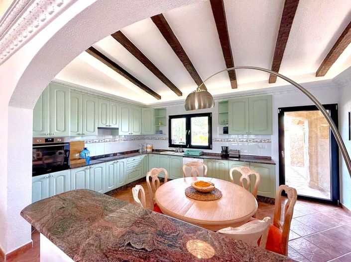 Image No.17-3 Bed Villa for sale
