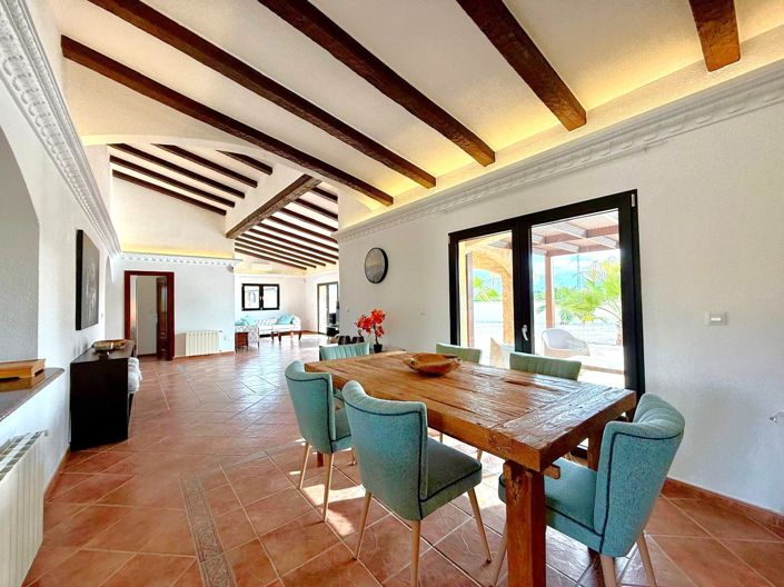 Image No.18-3 Bed Villa for sale