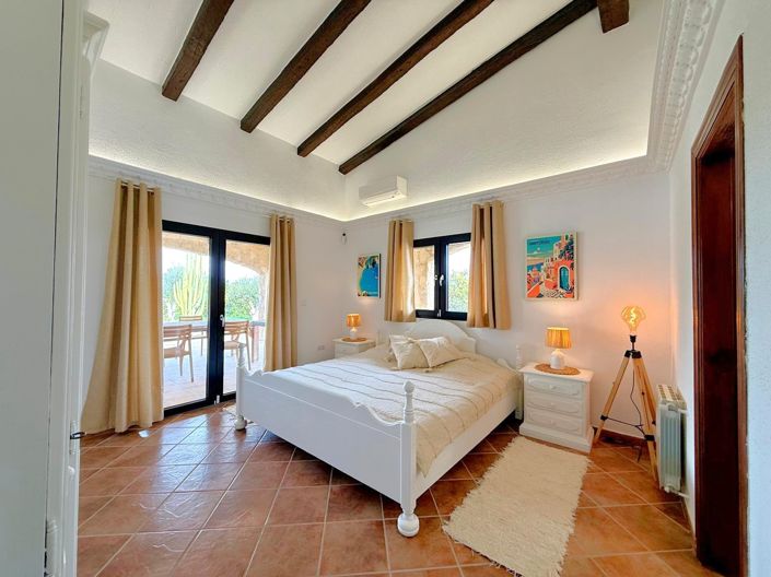 Image No.19-3 Bed Villa for sale