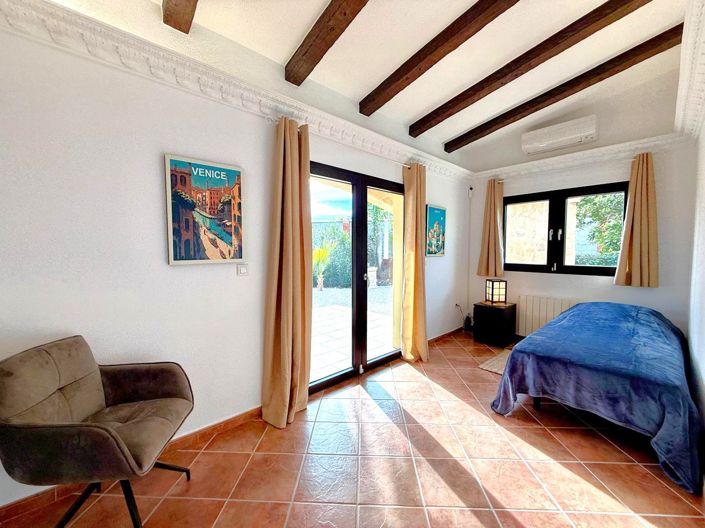 Image No.24-3 Bed Villa for sale