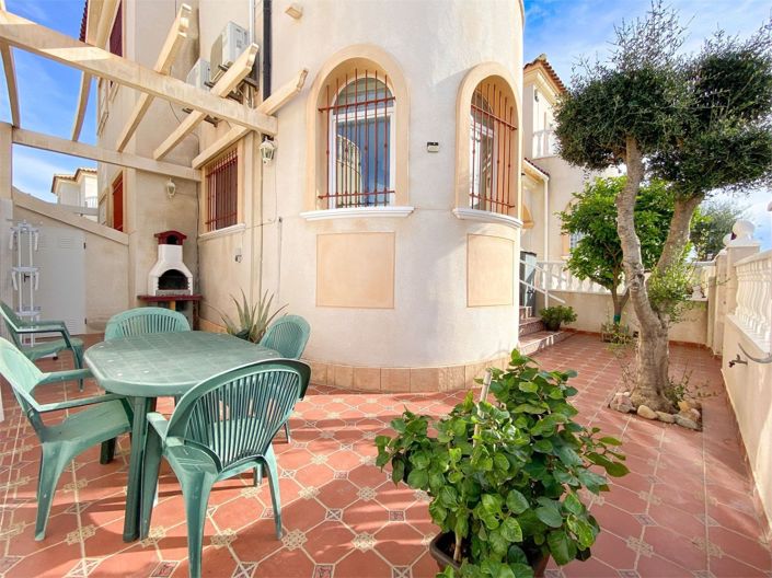 Image No.3-Maison de ville de 3 chambres à vendre à Torrevieja