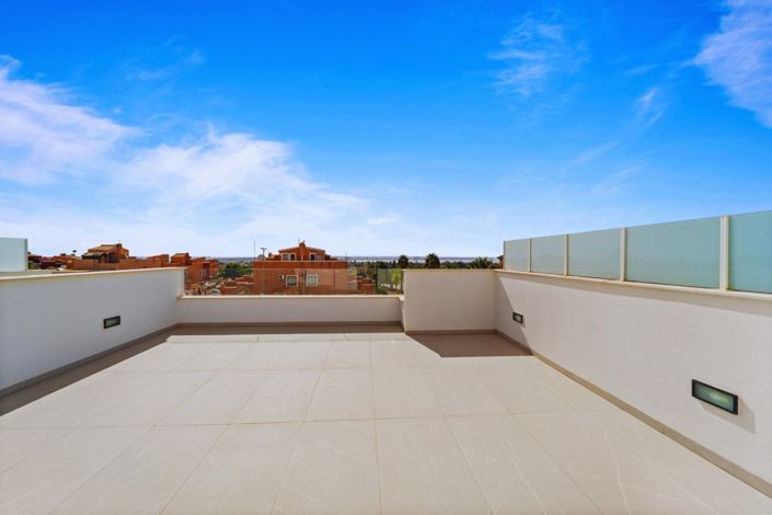 Image No.35-3 Bed Villa for sale