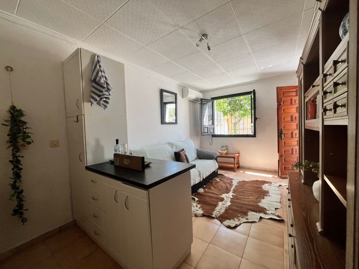 Image No.3-2 Bed Townhouse for sale