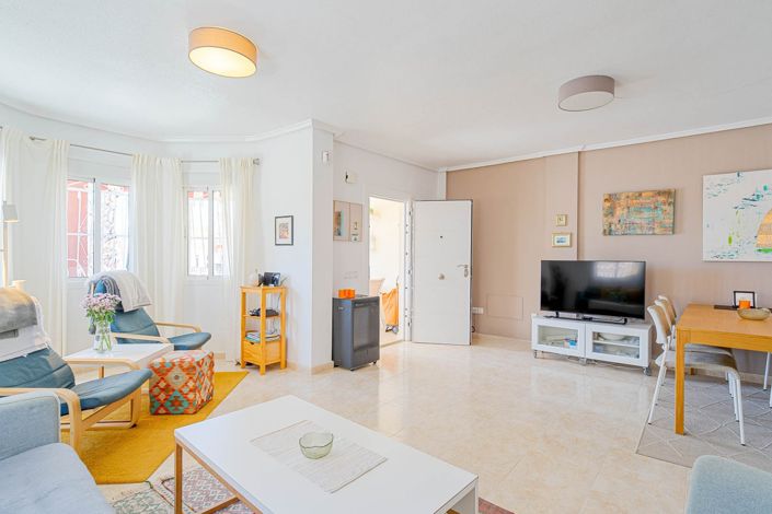 Image No.31-3 Bed Townhouse for sale