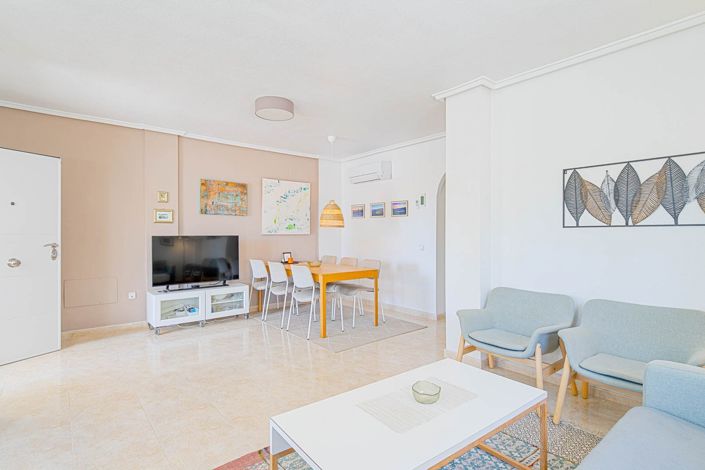 Image No.33-3 Bed Townhouse for sale