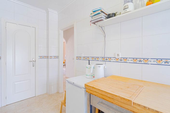 Image No.42-3 Bed Townhouse for sale