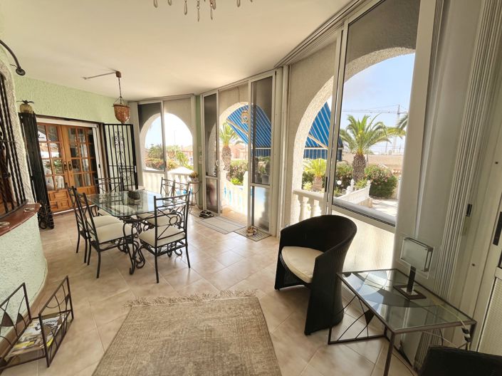 Image No.11-6 Bed Villa for sale