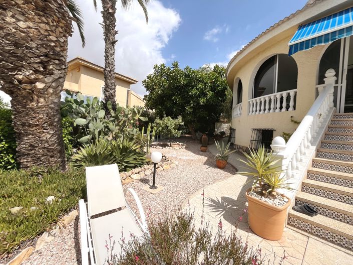 Image No.3-6 Bed Villa for sale