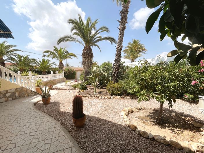 Image No.35-6 Bed Villa for sale
