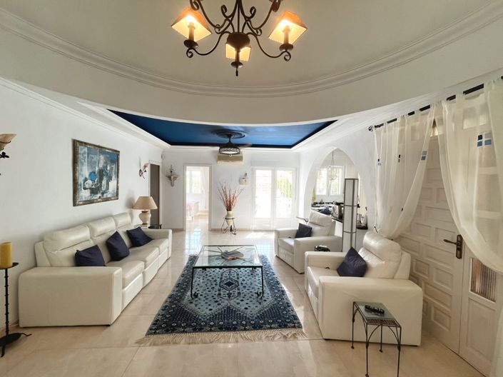 Image No.4-6 Bed Villa for sale