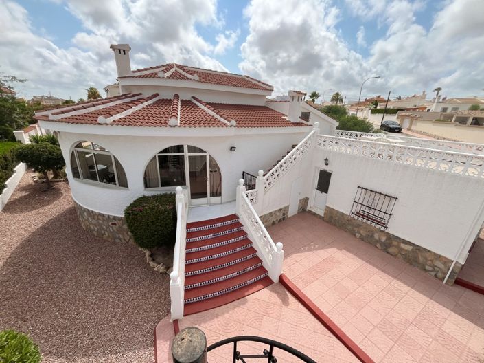 Image No.4-Villa de 4 chambres à vendre à Ciudad Quesada