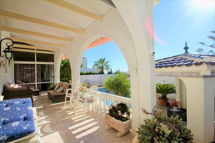 Image No.5-6 Bed Villa for sale