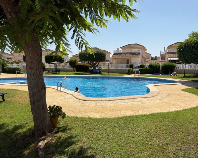 Image No.2-Villa de 3 chambres à vendre à Algorfa