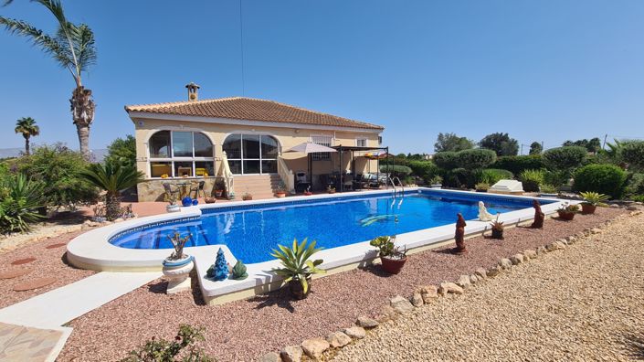 Image No.2-3 Bed Villa for sale