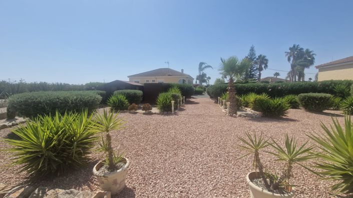 Image No.20-3 Bed Villa for sale