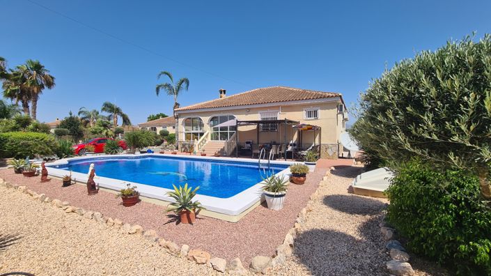Image No.35-3 Bed Villa for sale