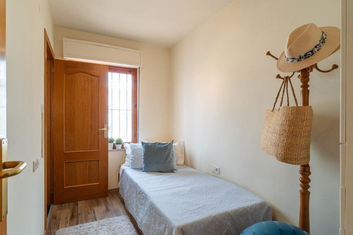 Image No.10-3 Bed Apartment for sale
