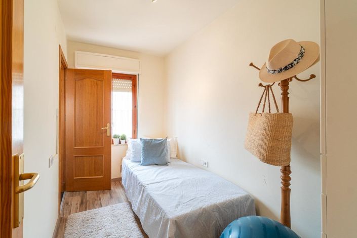 Image No.7-3 Bed Apartment for sale