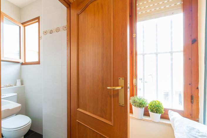 Image No.8-3 Bed Apartment for sale