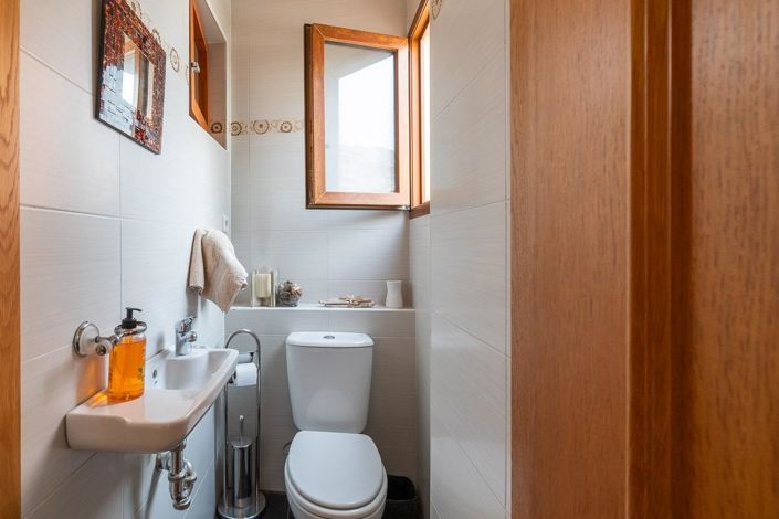 Image No.9-3 Bed Apartment for sale