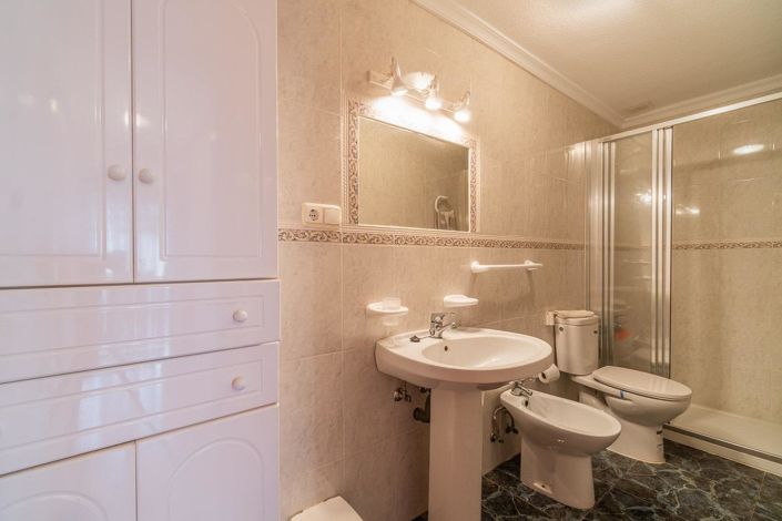 Image No.21-5 Bed Villa for sale