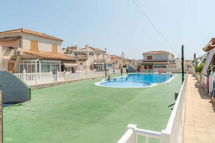 Image No.37-5 Bed Villa for sale