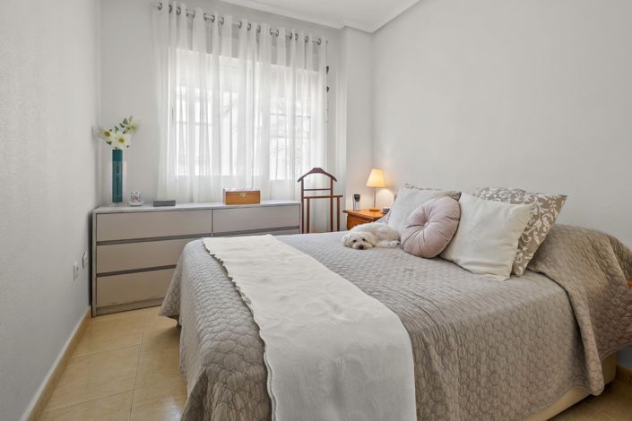 Image No.11-2 Bed Apartment for sale
