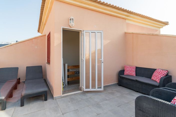 Image No.32-3 Bed Villa for sale