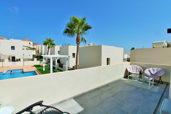 Image No.20-3 Bed Villa for sale