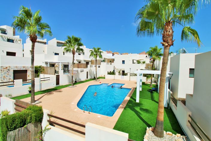 Image No.21-3 Bed Villa for sale