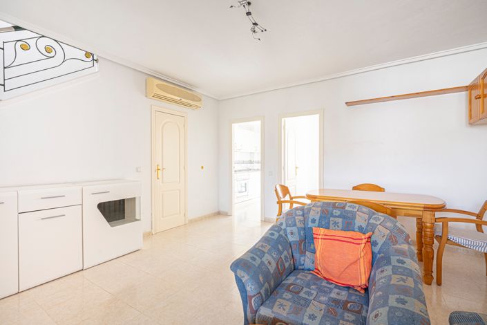 Image No.6-3 Bed Townhouse for sale