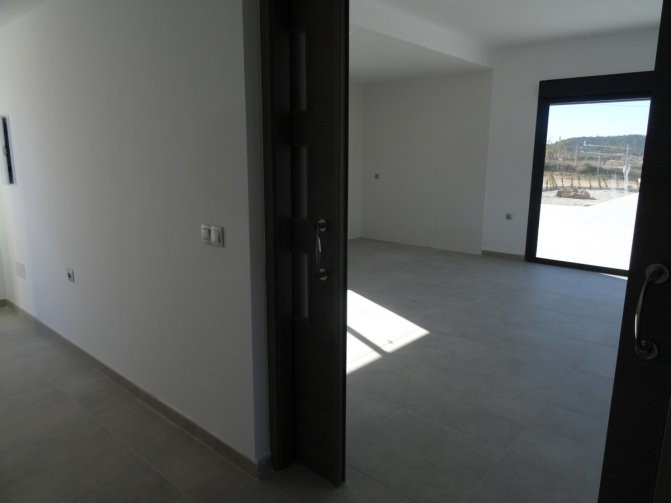 Image No.10-3 Bed Villa for sale