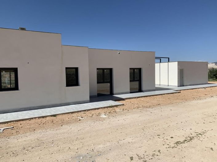 Image No.18-3 Bed Villa for sale