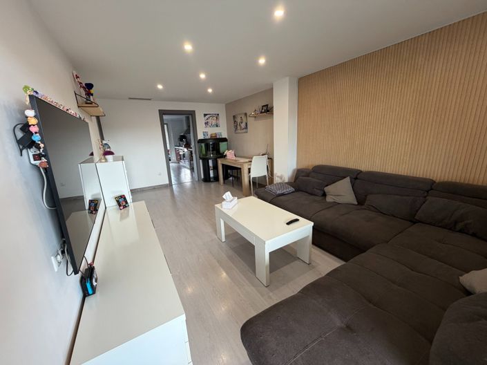 Image No.10-3 Bed Apartment for sale