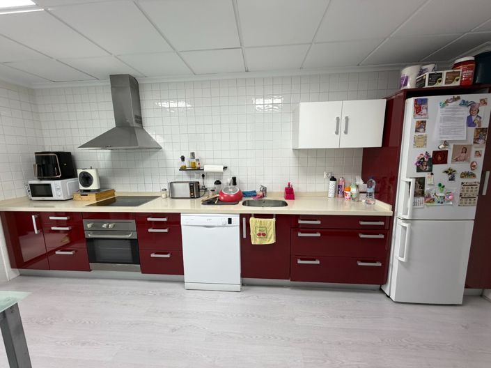 Image No.13-3 Bed Apartment for sale