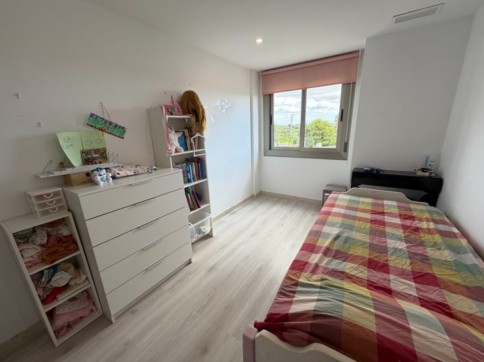 Image No.26-3 Bed Apartment for sale