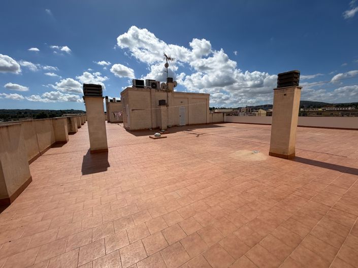 Image No.31-3 Bed Apartment for sale