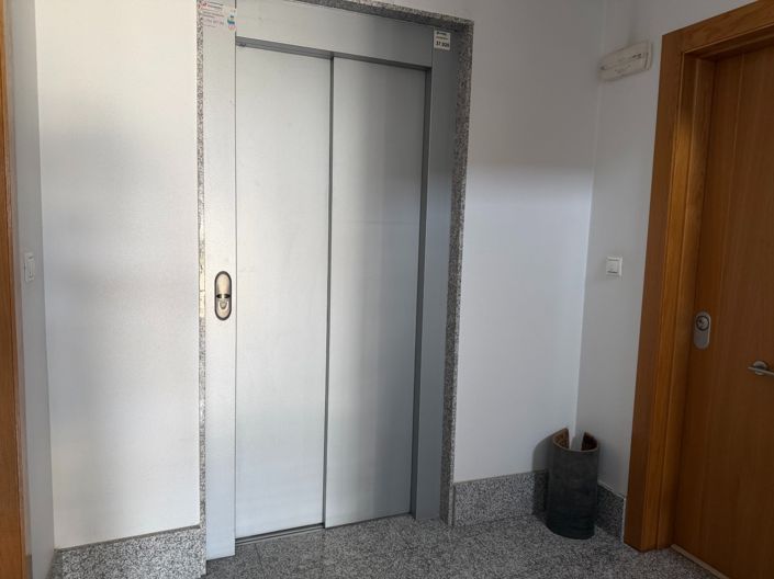 Image No.32-3 Bed Apartment for sale