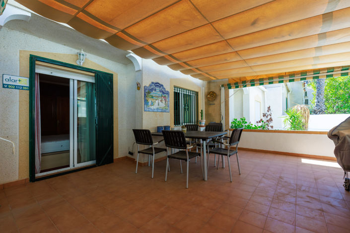 Image No.19-2 Bed Townhouse for sale