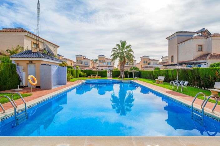 Image No.14-3 Bed Villa for sale