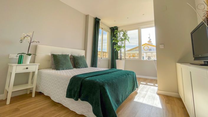 Image No.18-3 Bed Townhouse for sale