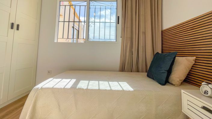 Image No.29-3 Bed Townhouse for sale
