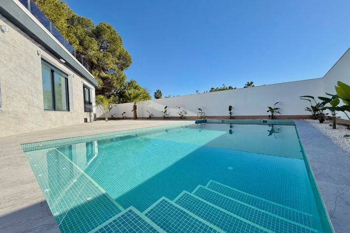Image No.45-4 Bed Villa for sale