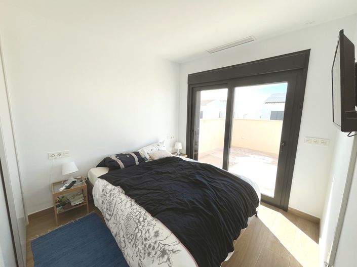 Image No.17-3 Bed Villa for sale